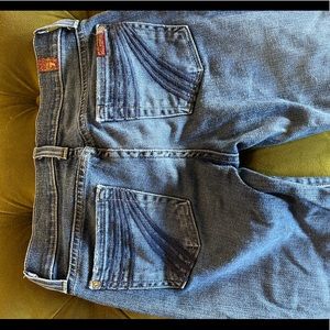 Women 7 for all Mankind Dojo Jean size 24 inseam 29.5